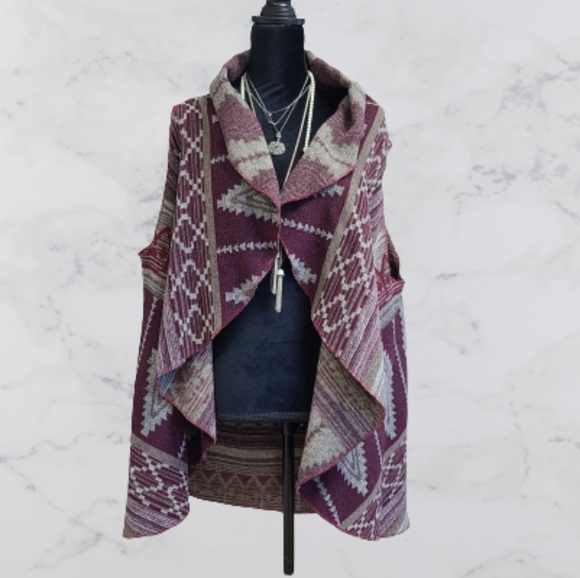 Baku Tops - Baku women's XL shawl vest